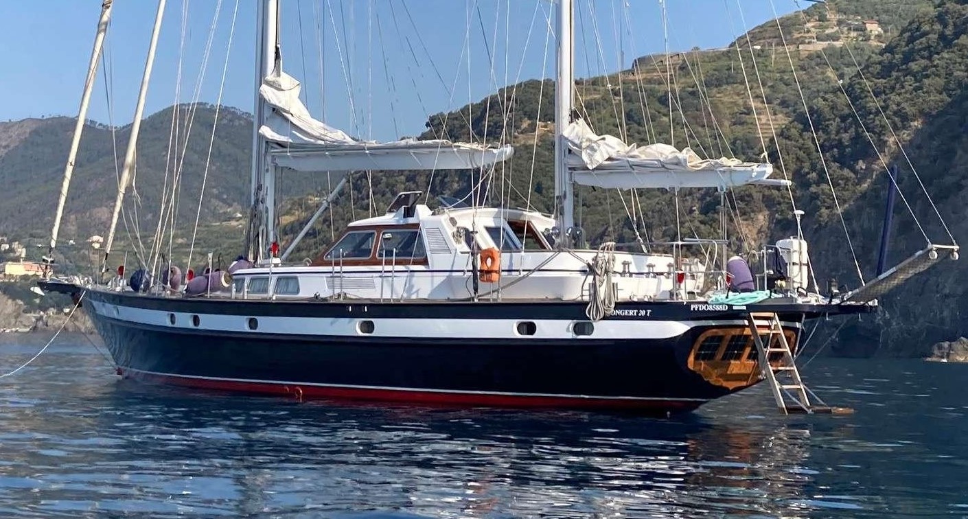 italian yacht